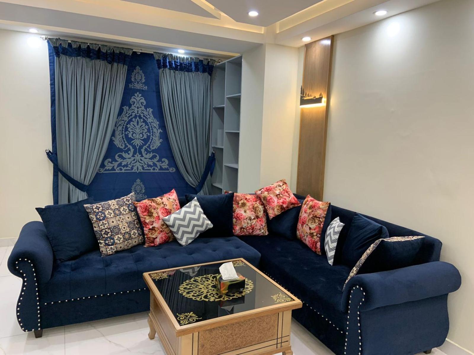 Royal Galaxy Hotel & Residence - Near Islamabad International Airport & Motorway Buitenkant foto
